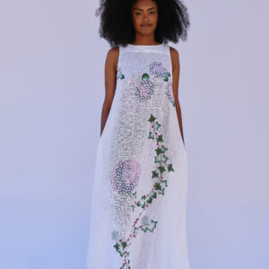 Vestido flores bordadas